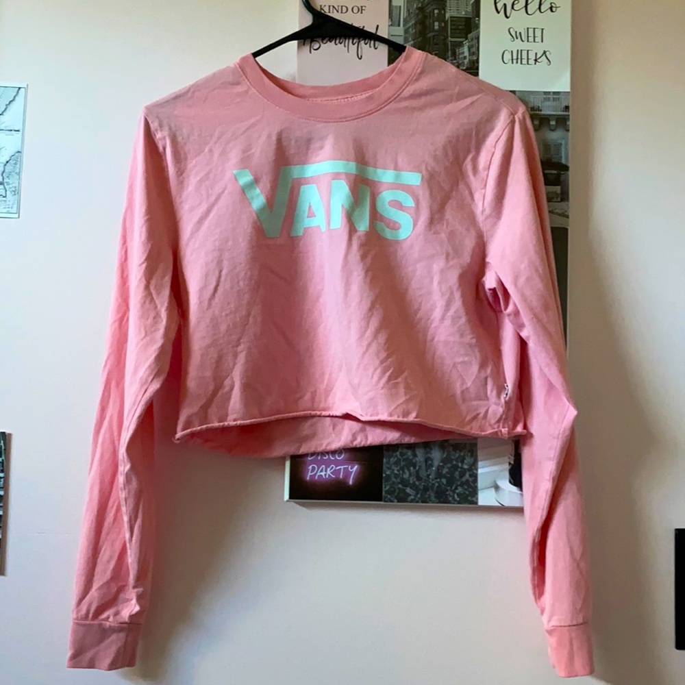 cropped long sleeve shirt